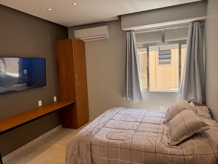 Espetacular apt quadra praia Copacabana Oásis