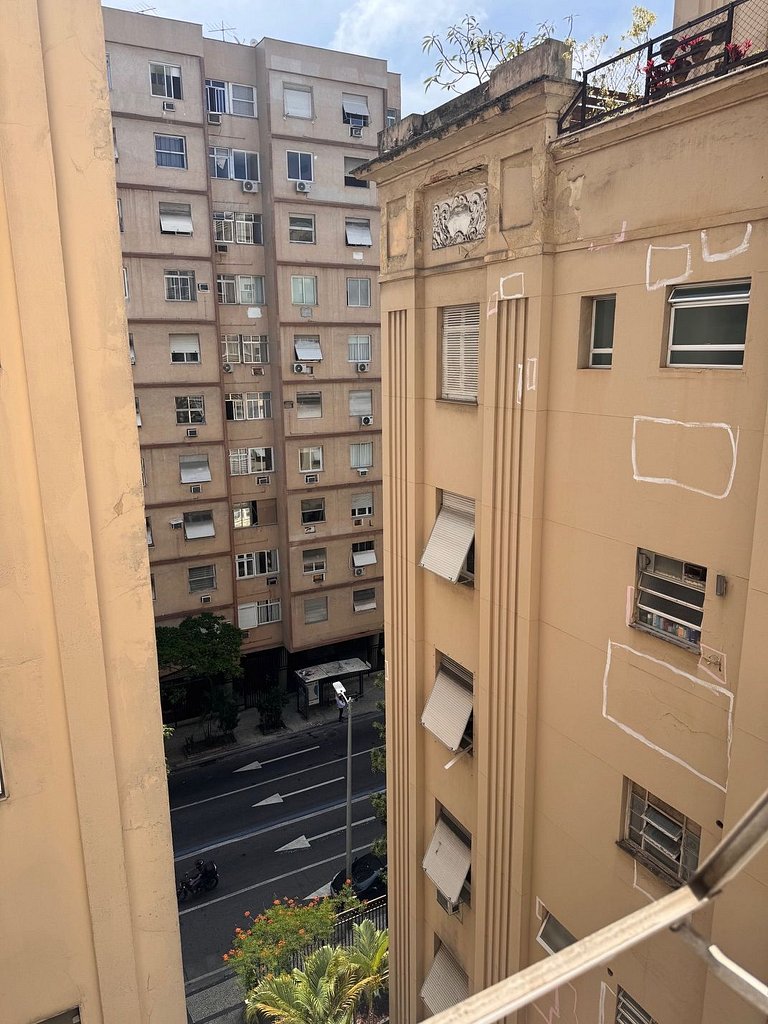 Espetacular apt quadra praia Copacabana Oásis