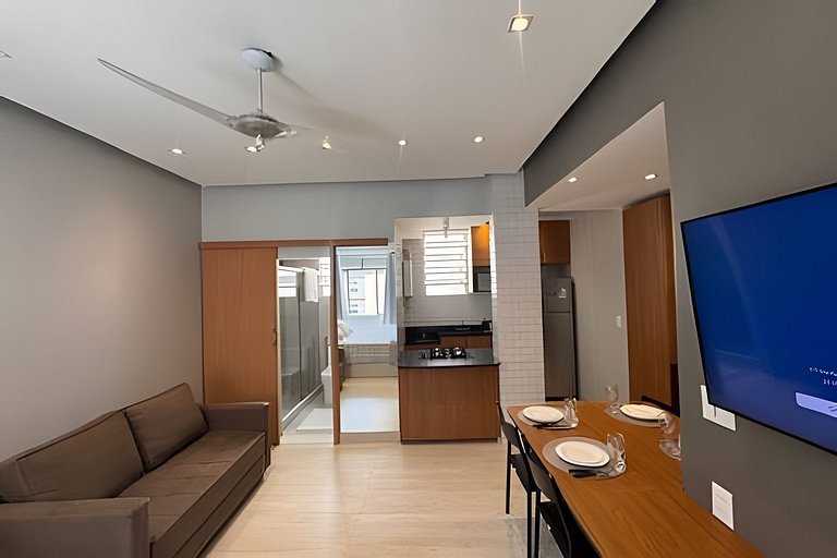 Espetacular apt quadra praia Copacabana Oásis