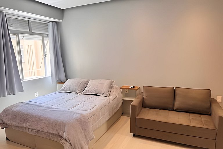 Espetacular apt quadra praia Copacabana Oásis