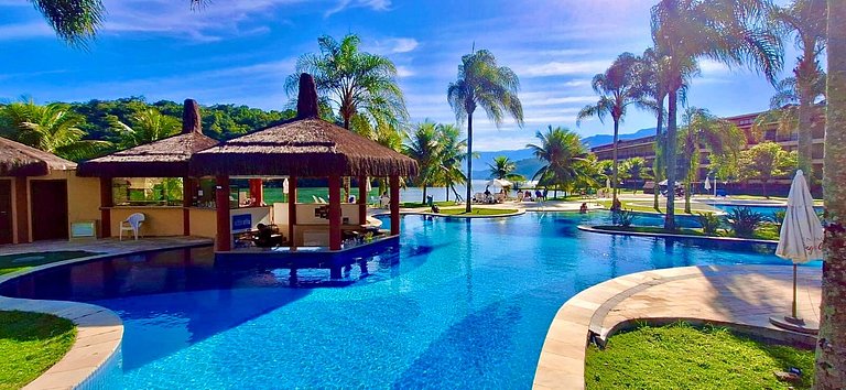 Flat de Luxo no Costabella Marina Resort Angra