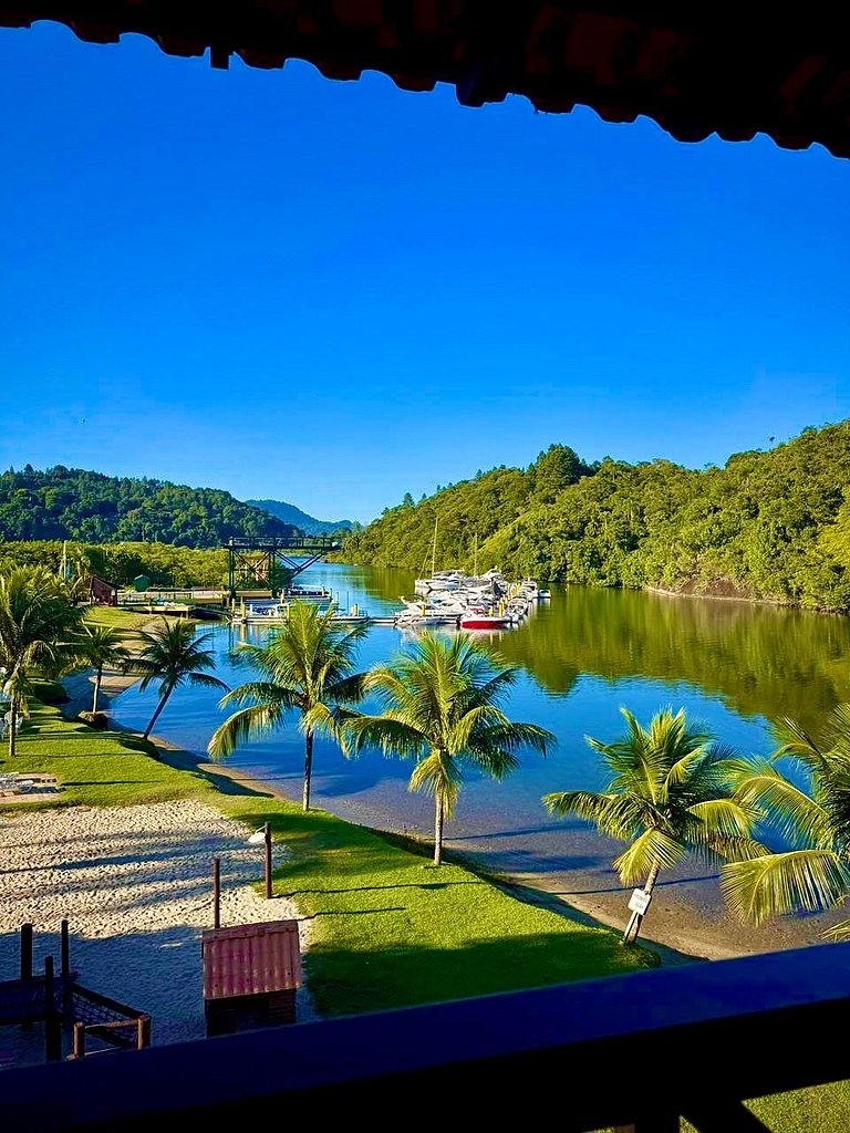 Flat de Luxo no Costabella Marina Resort Angra