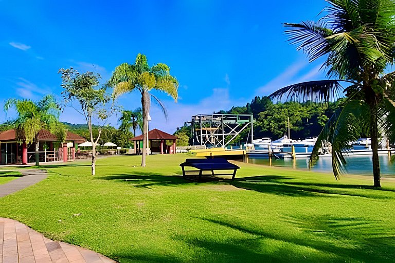 Flat de Luxo no Costabella Marina Resort Angra