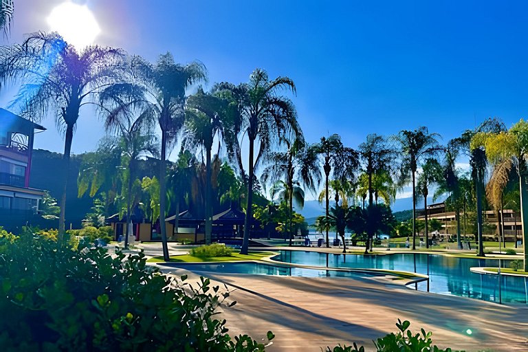 Flat de Luxo no Costabella Marina Resort Angra