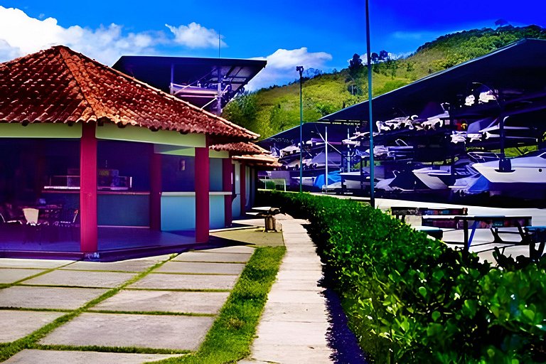 Flat de Luxo no Costabella Marina Resort Angra