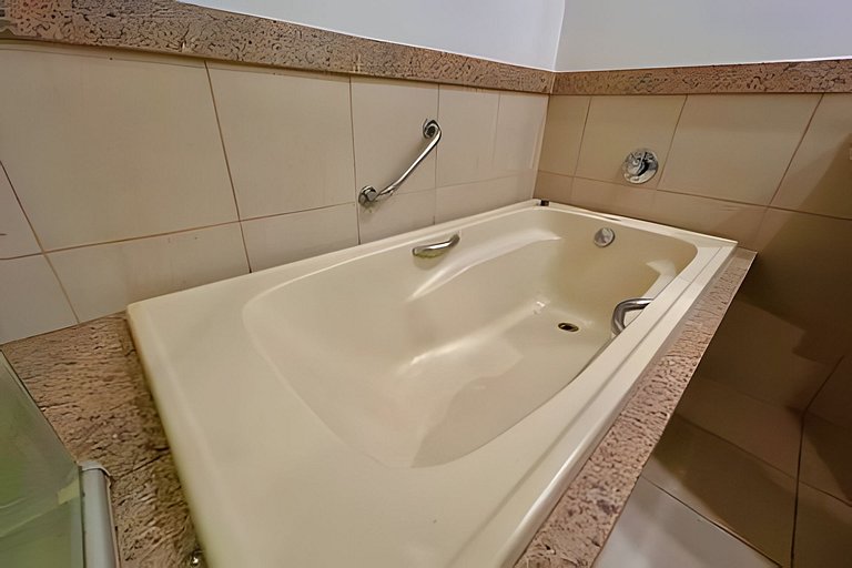 Flat de Luxo no Costabella Marina Resort Angra